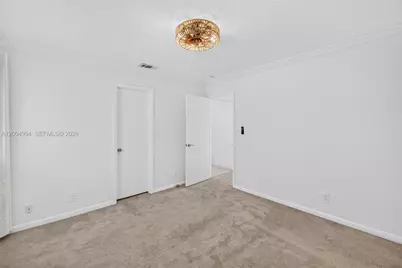341 City View Dr, Fort Lauderdale, FL 33311 - Photo 29