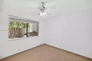 341 City View Dr, Fort Lauderdale, FL 33311 - Photo 15