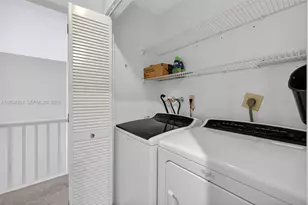 341 City View Dr, Fort Lauderdale, FL 33311 - Photo 41
