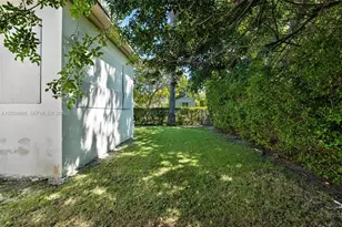9516 Byron Ave, Surfside, FL 33154 - Photo 9