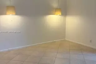 13455 SW 9th Ct, Pembroke Pines, FL 33027 - Photo 7
