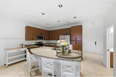 6320 S Station Sq, Davie, FL 33314 - Photo 3