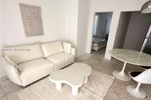 801 8th St, Miami Beach, FL 33139 - Photo 3
