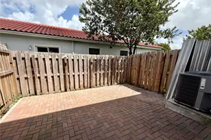 529 NE 1st Dr, Florida City, FL 33034 - Photo 5
