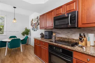 7616 SW 102nd St, Pinecrest, FL 33156 - Photo 9