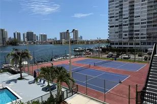 2780 NE 183rd St, Aventura, FL 33160 - Photo 15