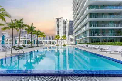 1111 SW 1st Ave #LPH3820-, Miami, FL 33130 - Photo 15