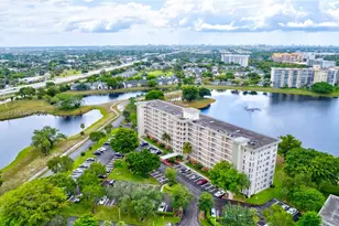 3091 N Course Dr, Pompano Beach, FL 33069 - Photo 9