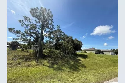 1361 Jabara Cir, Labelle, FL 33935 - Photo 5