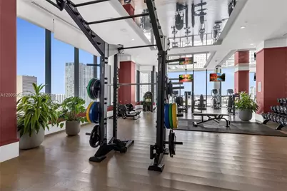 11 NE 6th St #407, Miami, FL 33132 - Photo 29