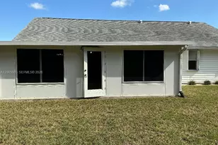 6910 SE Lillian Ct, Stuart, FL 34997 - Photo 17