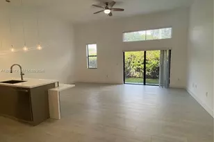 909 NW 45th Terrace, Plantation, FL 33317 - Photo 3