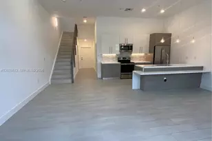 909 NW 45th Terrace, Plantation, FL 33317 - Photo 9