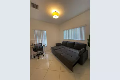 3450 NW 17th Ter, Oakland Park, FL 33309 - Photo 3
