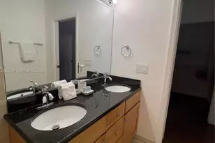3450 NW 17th Terrace, Oakland Park, FL 33309 - Photo 13