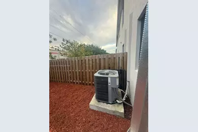 1281 NE 3rd Ave #1281, Florida City, FL 33034 - Photo 9