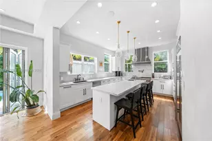 130 NE 45th St, Miami, FL 33137 - Photo 11