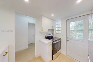 1333 E Hallandale Beach Blvd, Hallandale Beach, FL 33009 - Photo 17