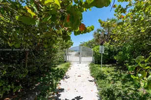 9341 Collins Ave, Surfside, FL 33154 - Photo 45