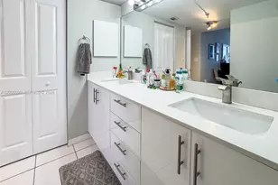 9341 Collins Ave, Surfside, FL 33154 - Photo 17