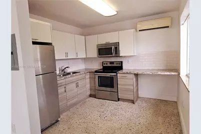1736 SW 3rd St #3, Miami, FL 33135 - Photo 5