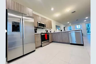 10300 NW 66th Av #101, Doral, FL 33178 - Photo 1