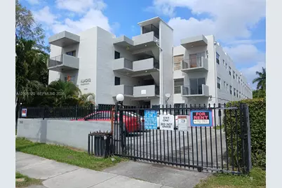 13655 NE 3rd Ct #16, North Miami, FL 33161 - Photo 1