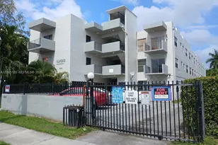 13655 NE 3rd Ct, North Miami, FL 33161 - Photo 1