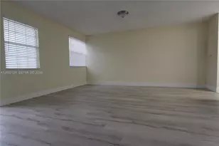 2890 N Oakland Forest Dr, Oakland Park, FL 33309 - Photo 19