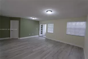 2890 N Oakland Forest Dr, Oakland Park, FL 33309 - Photo 13