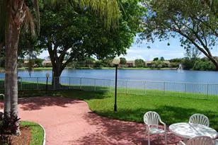 2890 N Oakland Forest Dr, Oakland Park, FL 33309 - Photo 35