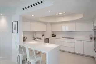6301 Collins Ave, Miami Beach, FL 33141 - Photo 5