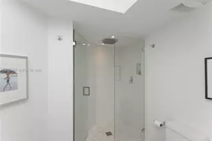 6301 Collins Ave, Miami Beach, FL 33141 - Photo 21