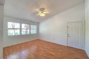 15650 SW 105th Ln, Miami, FL 33196 - Photo 3