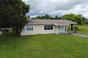 640 SW 5th Ave, Florida City, FL 33034 - Photo 13