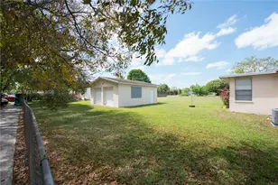 640 SW 5th Ave, Florida City, FL 33034 - Photo 29
