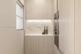 250 Collins Ave, Miami Beach, FL 33139 - Photo 7