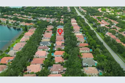 4033 Trenton Ave, Cooper City, FL 33026 - Photo 17