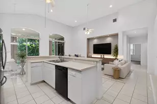4033 Trenton Ave, Cooper City, FL 33026 - Photo 5
