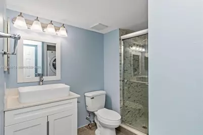 390 Racquet Club Rd #202, Weston, FL 33326 - Photo 9