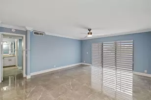390 Racquet Club Rd, Weston, FL 33326 - Photo 5
