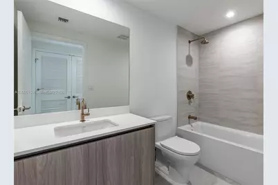 77 SE 5th Street #2515, Miami, FL 33131 - Photo 7
