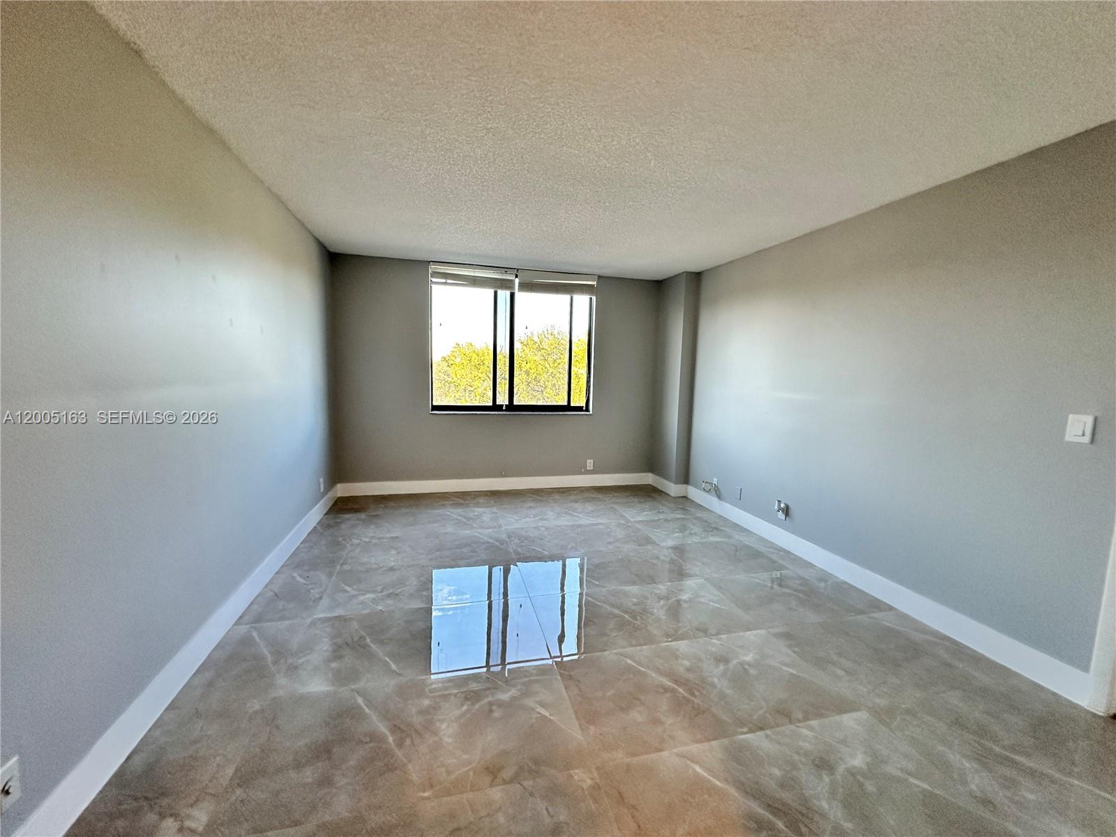 901 Hillcrest Dr #315 - 901 Hillcrest Dr #315, Hollywood, FL 33021 Luxury Property | Jose Angel Pina