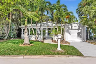 9264 Byron Ave, Surfside, FL 33154 - Photo 7