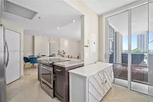 701 Brickell Key Blvd, Miami, FL 33131 - Photo 5