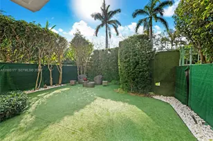 1366 W Harbor Vw W, Hollywood, FL 33019 - Photo 7