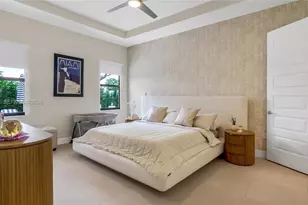 16051 NW 87th Ct, Miami Lakes, FL 33018 - Photo 11