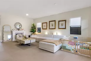 16051 NW 87th Ct, Miami Lakes, FL 33018 - Photo 3