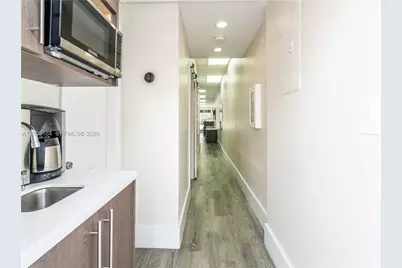 1197 71 St, Miami Beach, FL 33141 - Photo 17