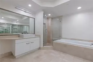 21150 Point Pl, Aventura, FL 33180 - Photo 21